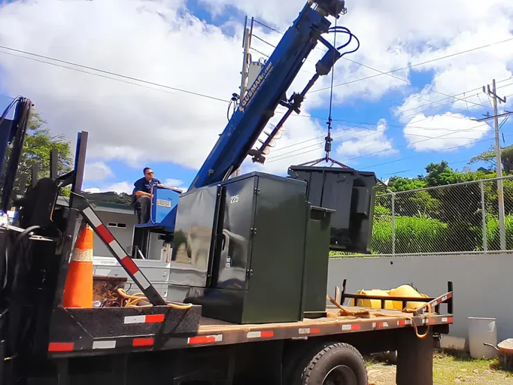 Instalación de Codos con Conexión para Transformadores en El Rosario de Pacuar